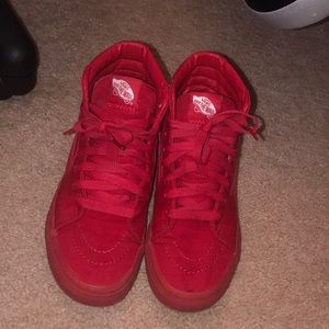 Red Sk8-hi’s